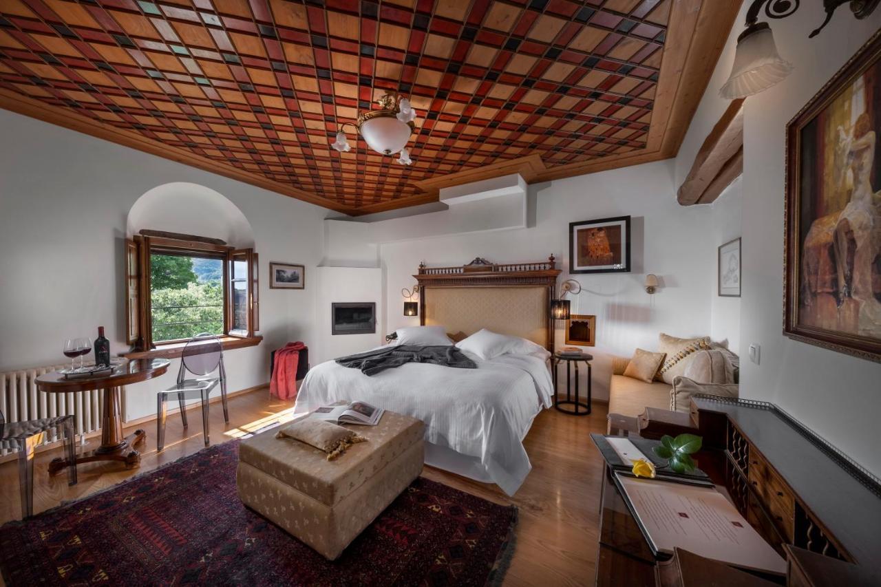 מלון Pinakátai Sakali Mansion מראה חיצוני תמונה