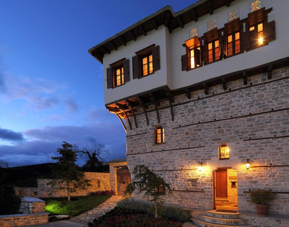 מלון Pinakátai Sakali Mansion מראה חיצוני תמונה